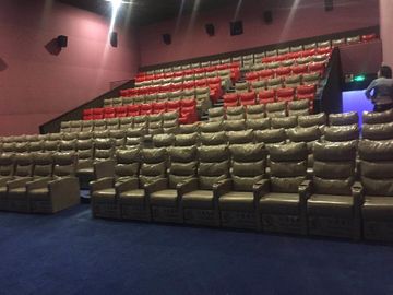 Si adagia la sedia di cuoio ignifuga del cinema, la disposizione dei posti a sedere stretta del teatro domestico