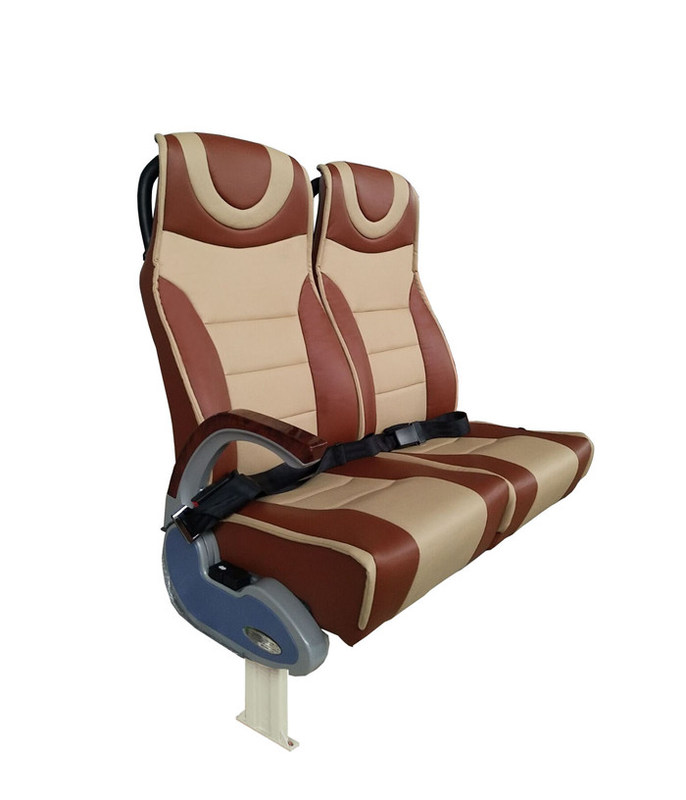 Supporto per le gambe Sedile turistico per autobus 2+2 Disponibilità del layout Colorato personalizzato Appoggibraccio regolabile